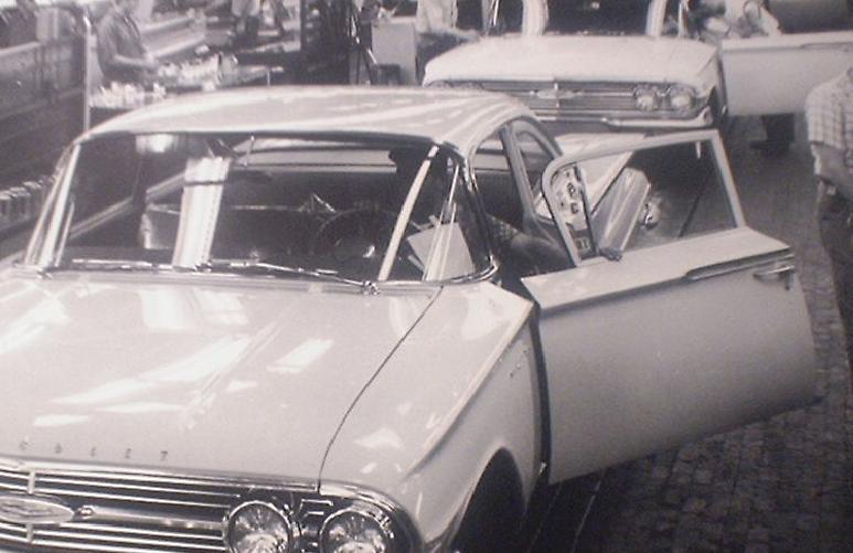 photo - 1960 Chevrolet Factory 2.jpg